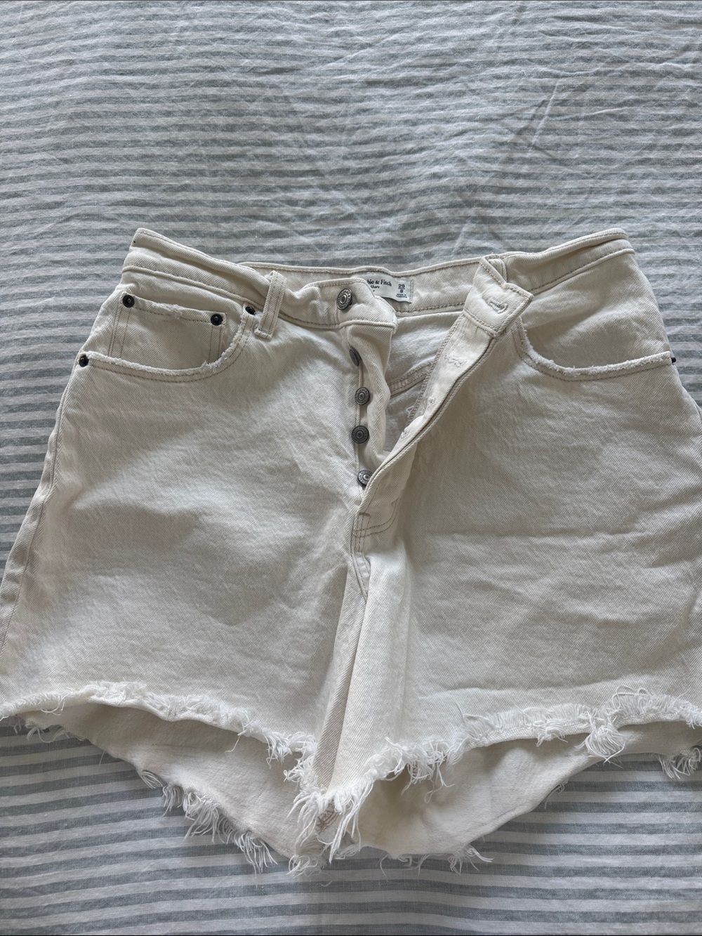 Abercrombie & Fitch The Dad Short High Rise Off-White Frayed Hem Denim Shorts